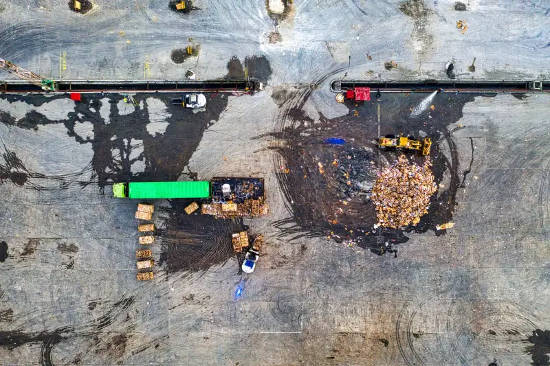 廊坊塑料包装桶与机油桶规格对比：化工与润滑油场景的适配差异分析